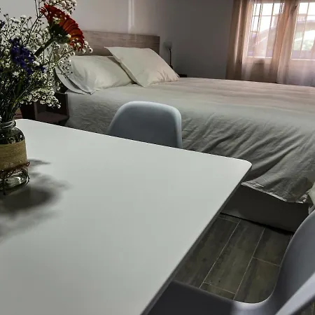 Alaudae Apartment *